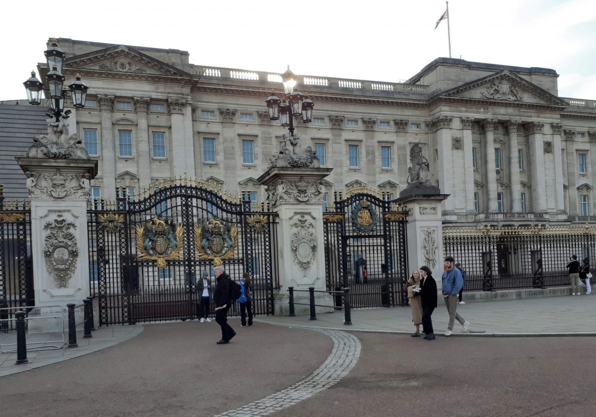 The Gates of Buckingham Palace